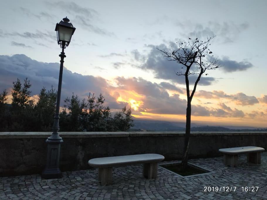 Vila Relax Nell' Antico Borgo Casperia Exteriér fotografie